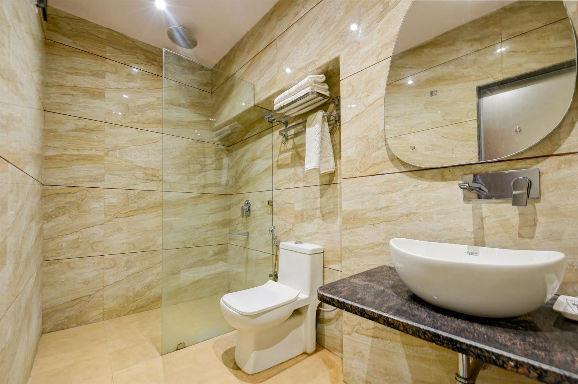 The Pearl Plaza Hotel In City Centre - Near New Delhi Railway Station Bagian luar foto